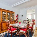 A Prestigious Location In Apartment *