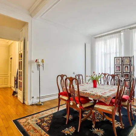 Apartment A Prestigious Location In