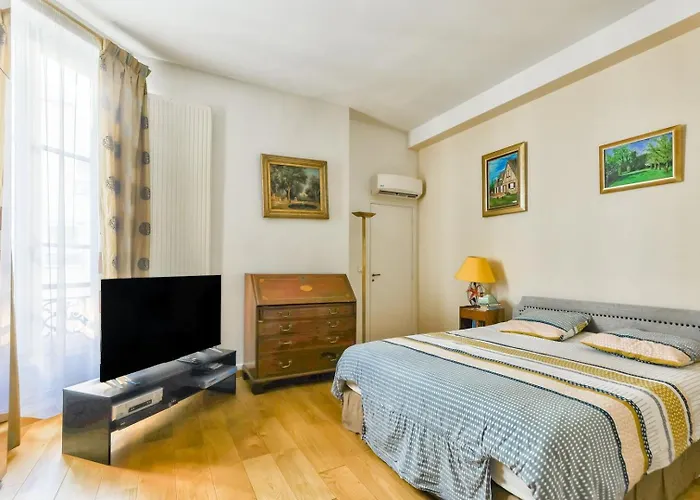 A Prestigious Location In Lejlighed Paris
