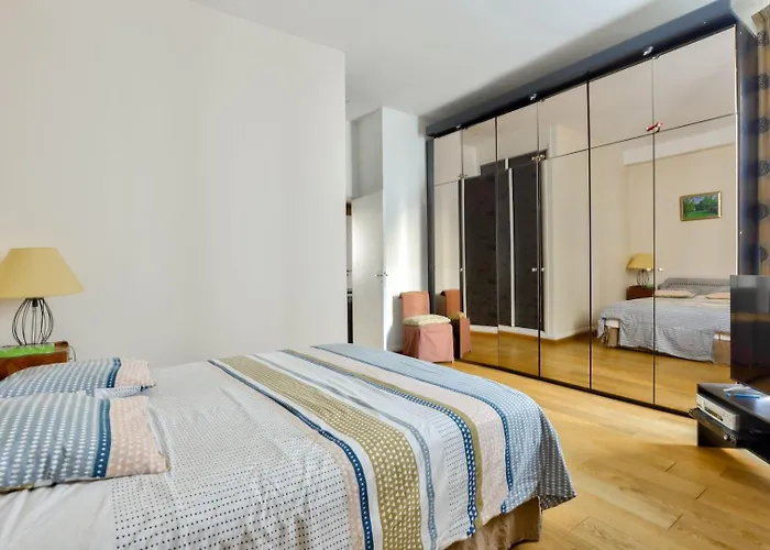 Lejlighed A Prestigious Location In Paris